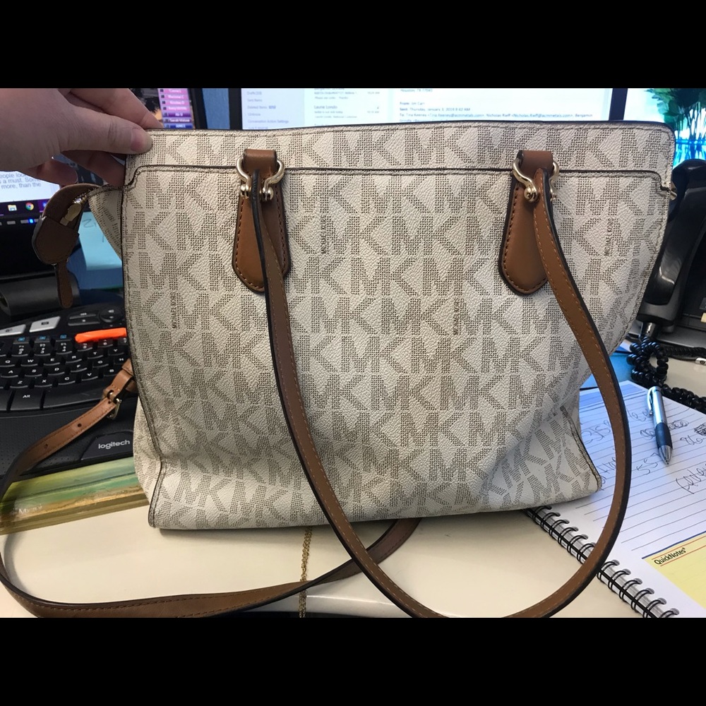 Michael Kors purse